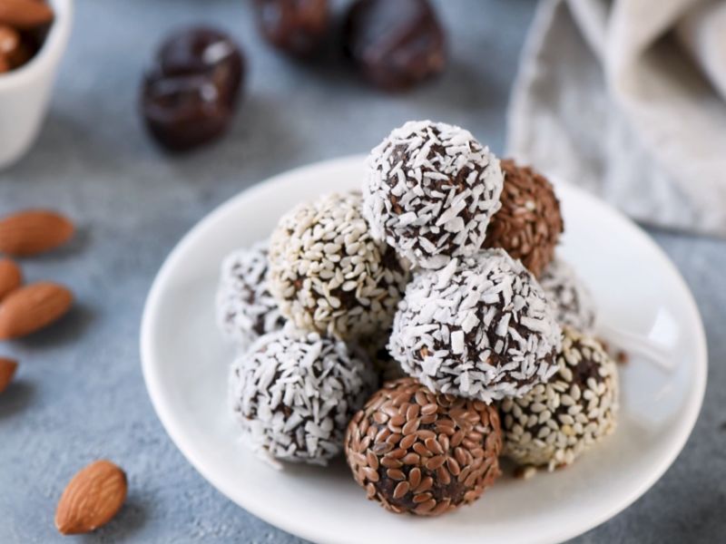 Köstlich Verkäufer Merchandising energy balls kaffee Entfremdung Traube